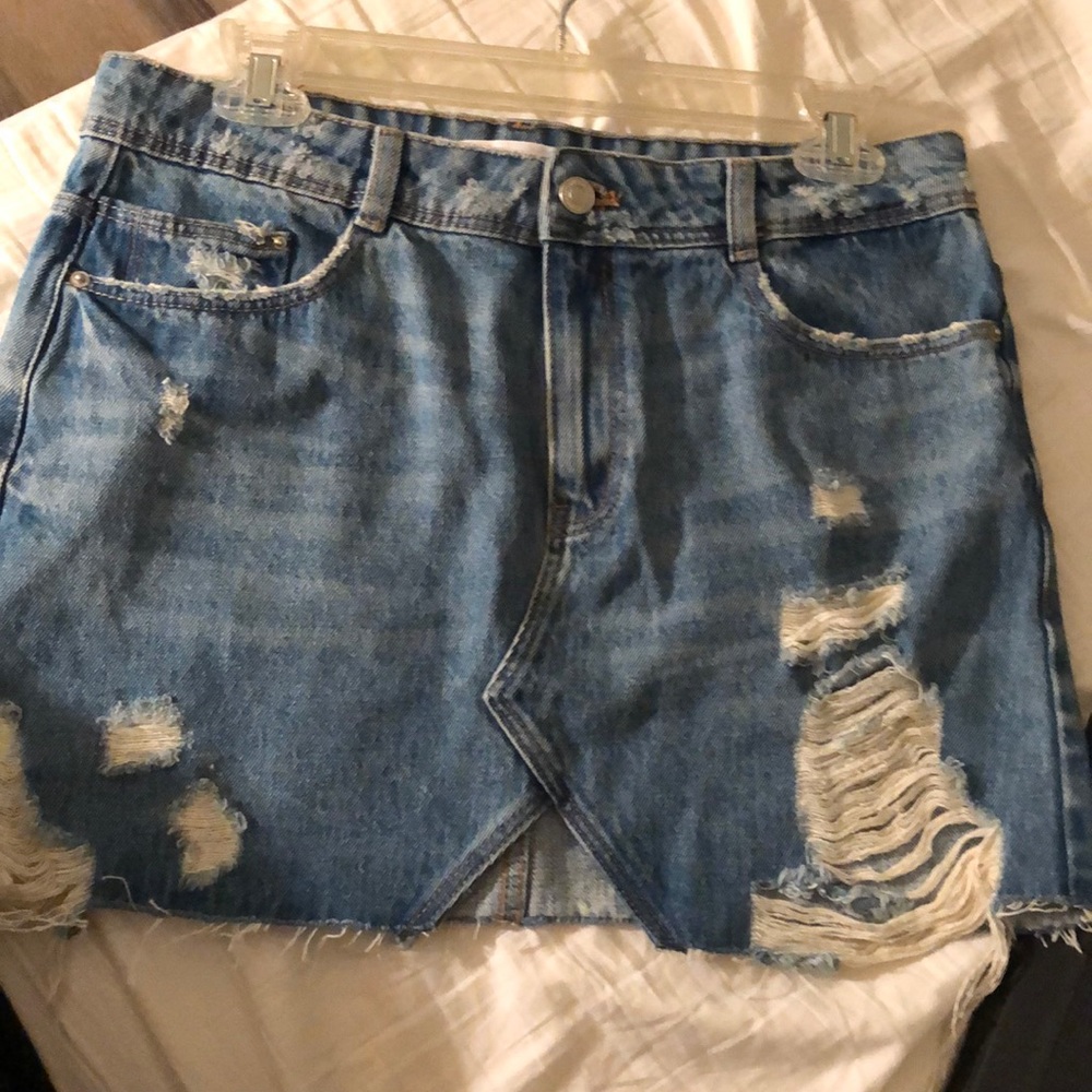 Zara trf distressed denim skirt